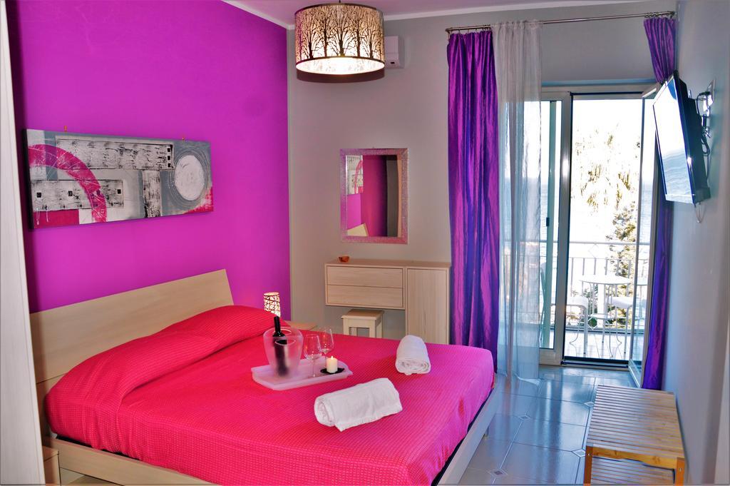 B&B A Due Passi Dal Mare Taormina Eksteriør bilde