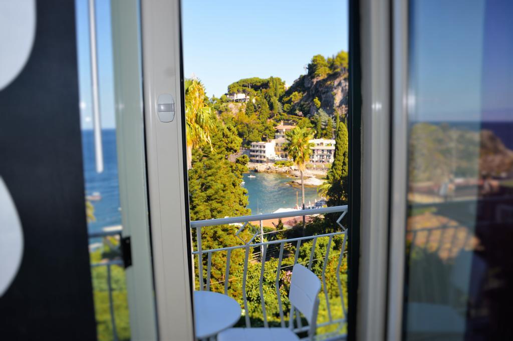 B&B A Due Passi Dal Mare Taormina Eksteriør bilde
